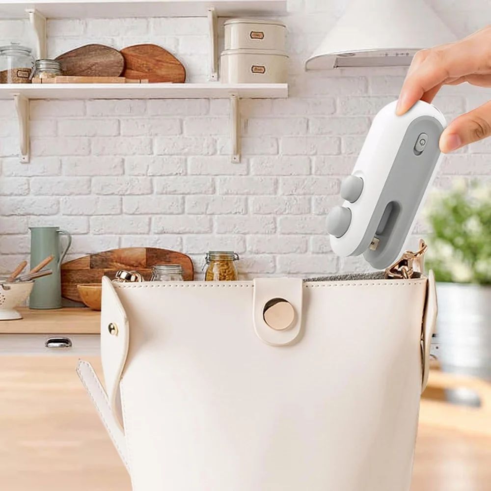 Portable Mini Sealing Machine 2 in 1 USB Rechargeable Magnetic Bag Sealer Heat Seal with Cutter